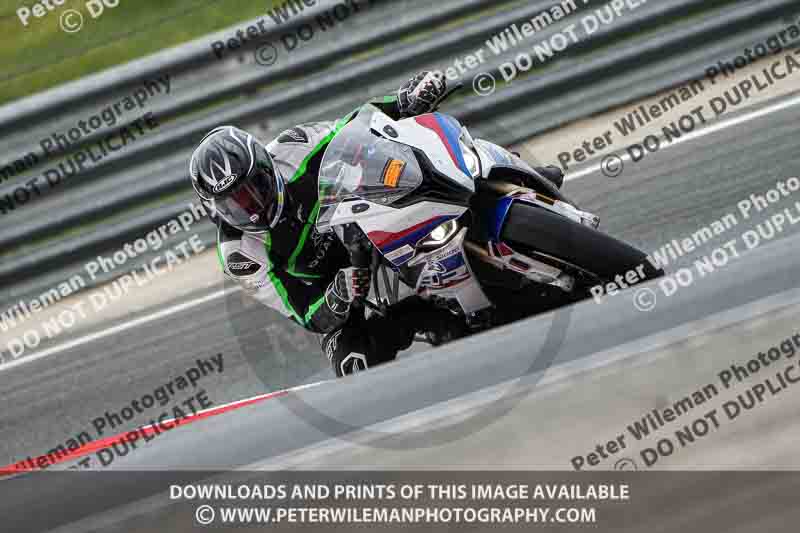 cadwell no limits trackday;cadwell park;cadwell park photographs;cadwell trackday photographs;enduro digital images;event digital images;eventdigitalimages;navarra;no limits trackdays;peter wileman photography;racing digital images;trackday digital images;trackday photos